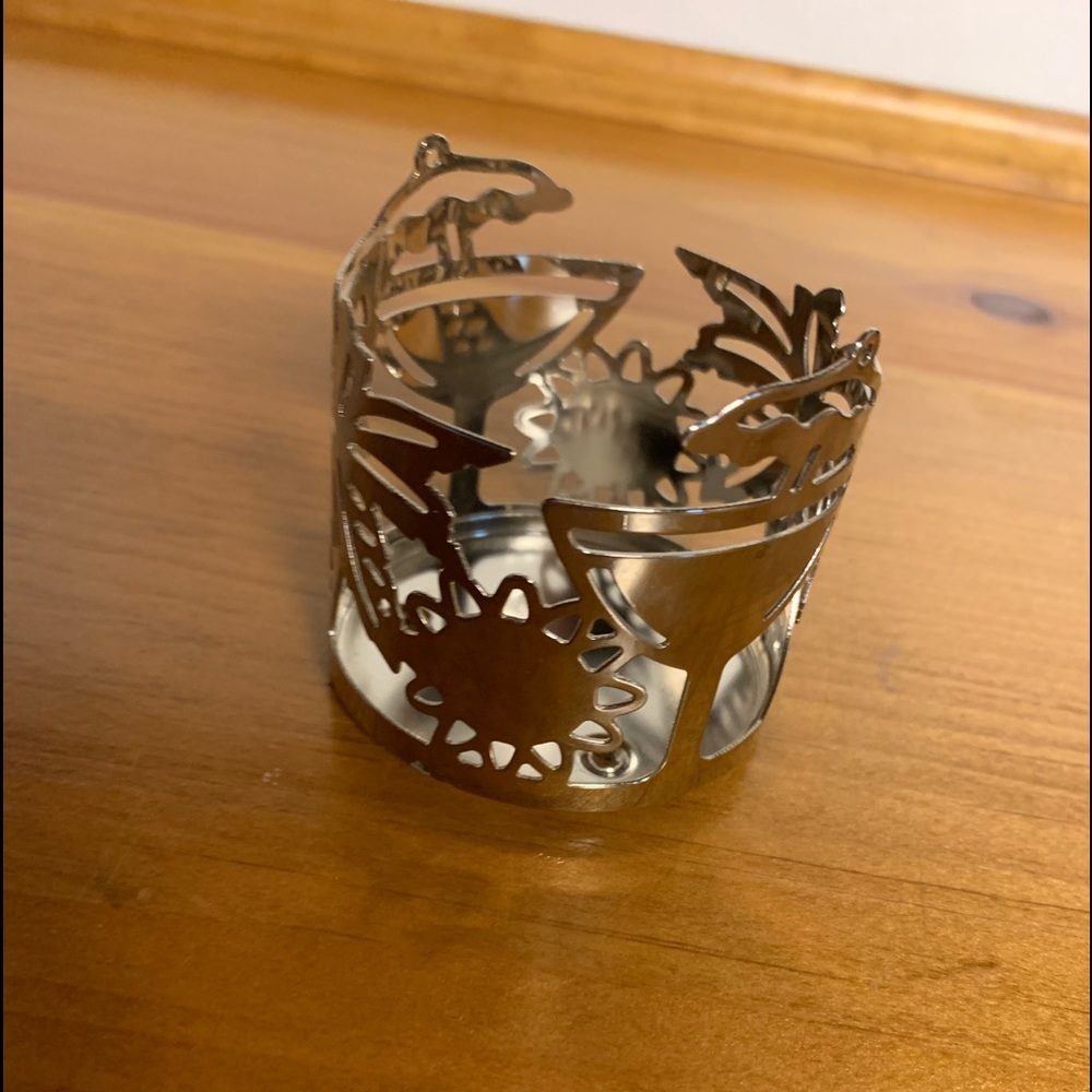 Slatkin & Co Candle Holder